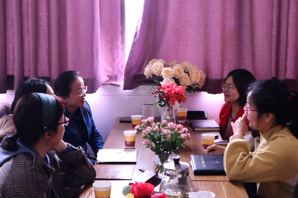 漫談春天，擁抱美好——學(xué)前教育學(xué)院舉行第一期讀書(shū)分享會(huì)