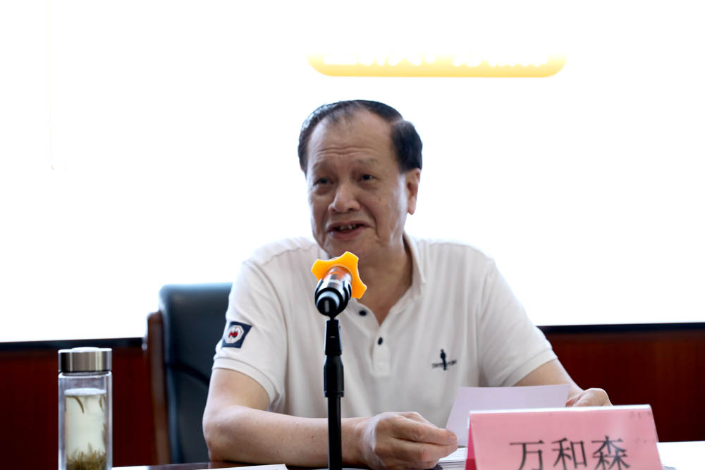 衡陽(yáng)幼高專(zhuān)舉辦中層干部培訓(xùn)講座