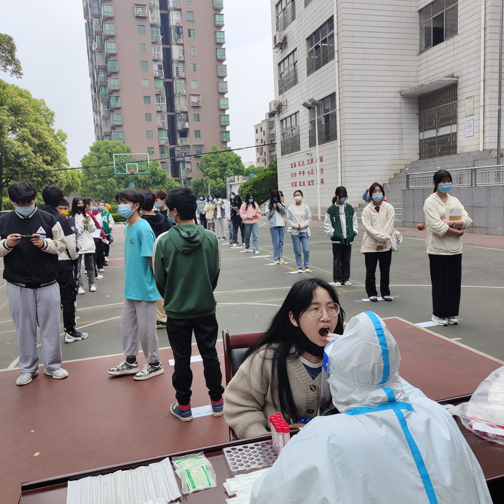 抓好防疫實戰(zhàn)演練 筑牢校園安全防線 ——衡陽幼師藝校校區(qū)舉行疫情防控應急演練活動
