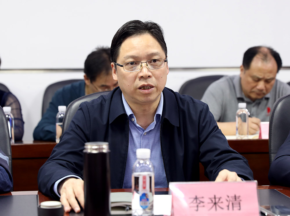 省教育廳專(zhuān)家組一行來(lái)我校檢查實(shí)習(xí)實(shí)訓(xùn)（驗(yàn)）教學(xué)管理工作